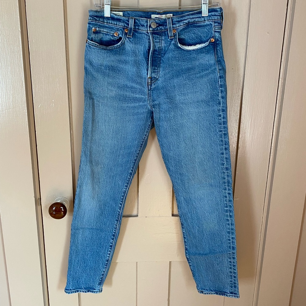 Levi's wedgie jeans